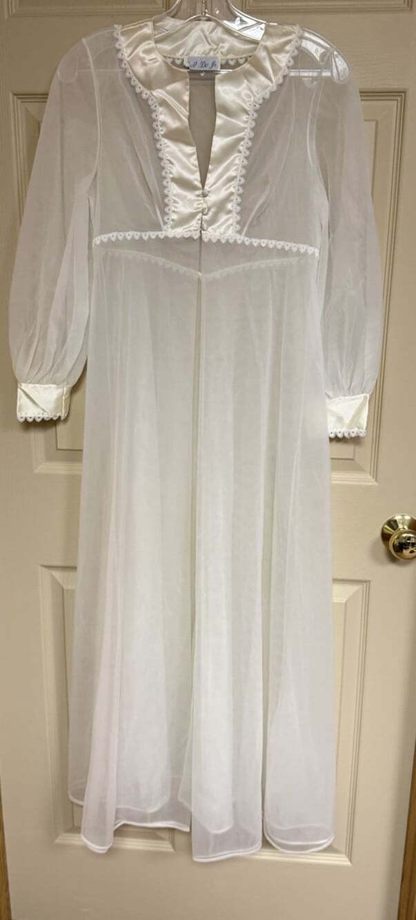 Vintage Rare I Do Jr Peignoir Dressing Gown Robe White Bridal Satin Sheer